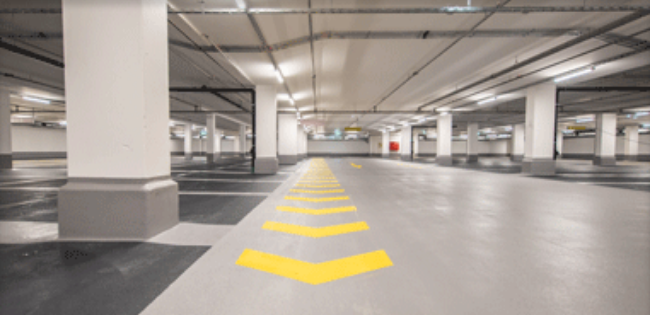 지하주차장 사진입니다.